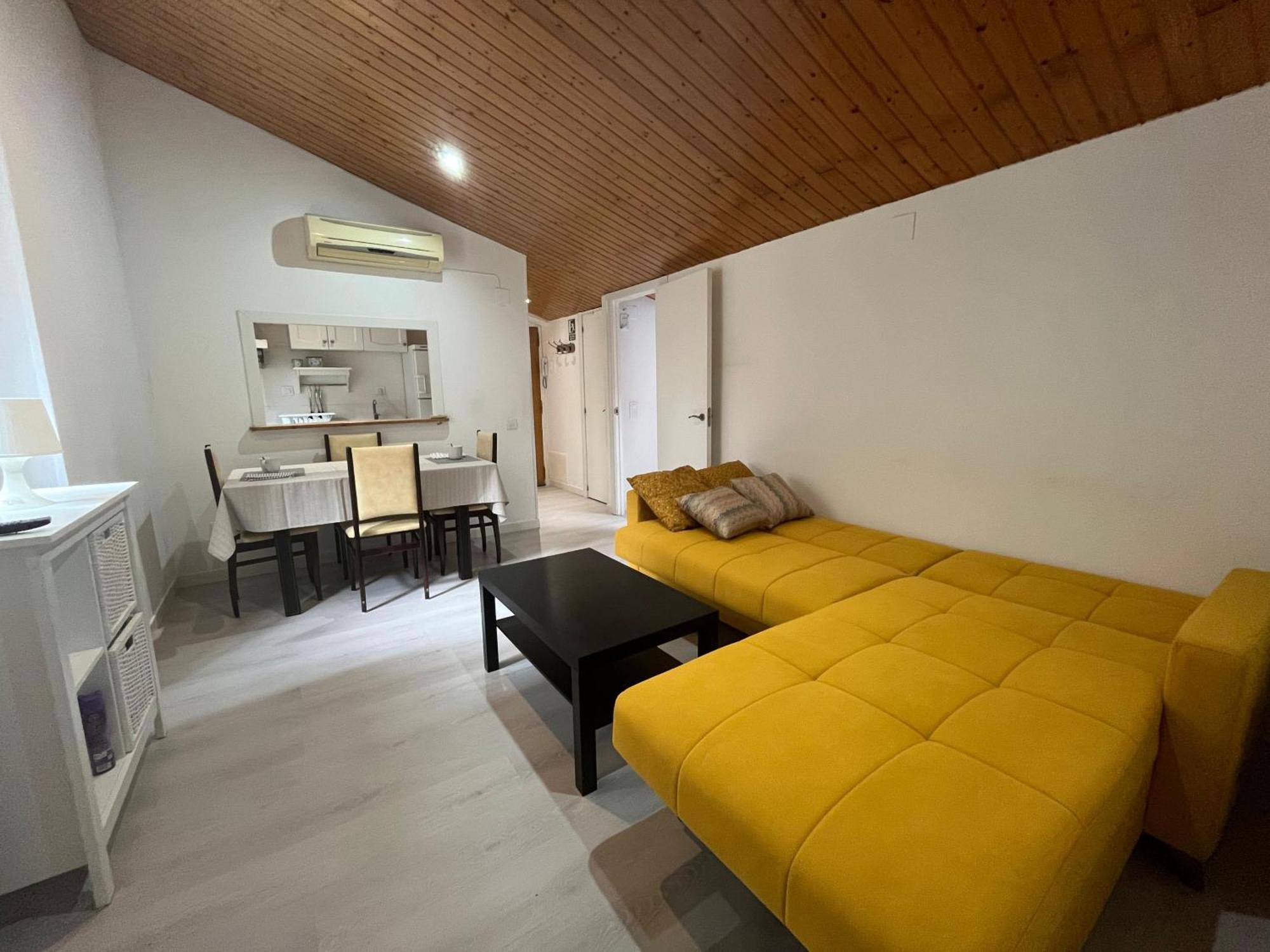 Atico El Comandante Apartment Zaragoza Bagian luar foto